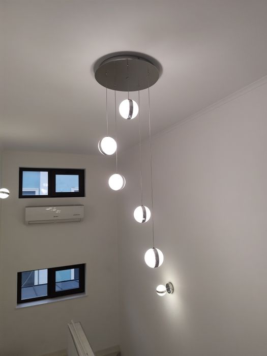 Candelabre in stare foarte buna