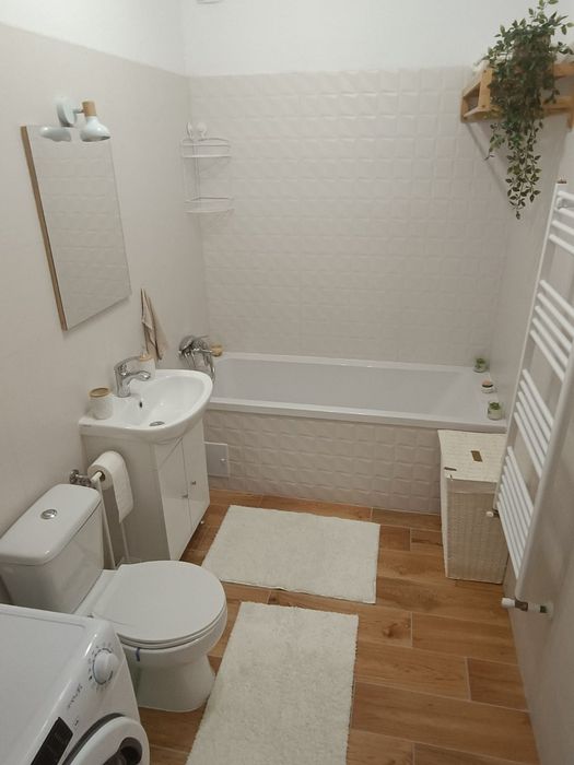 Închiriez apartament 2 camere,  Sanpetru