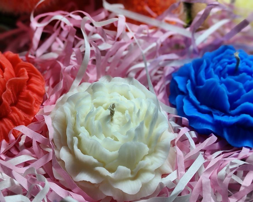 Арома свечи, свечи в виде роз, пионовидные розы