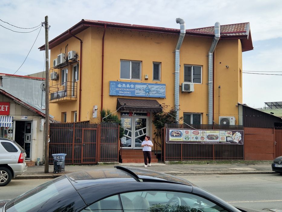 Vand imobil 1200e/mp.  D+P+1+m Bucuresti sector 2 str.Baicului