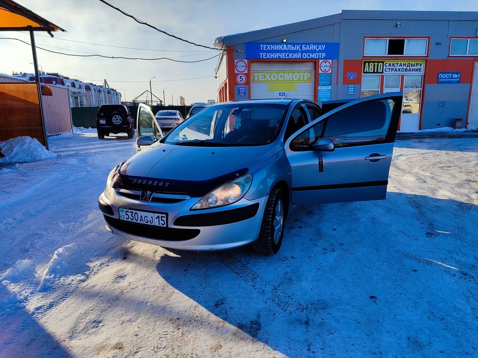 Продам экономичный Пежо 307