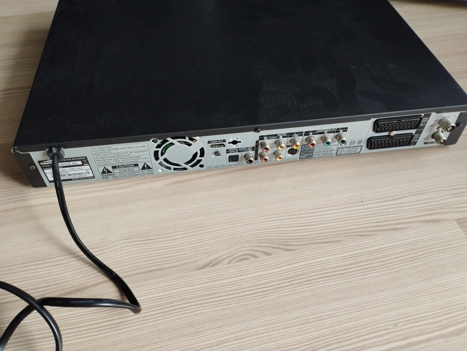 DVD recorder cu HDD inclus!!