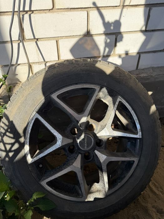 Продам зимние шины