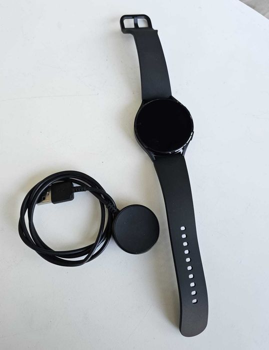 Samsung Galaxy Watch 4 - Ca nou cu factura + garantie