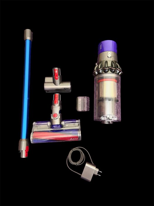 Aspirator Dyson V10, SV27 - stare excelentă