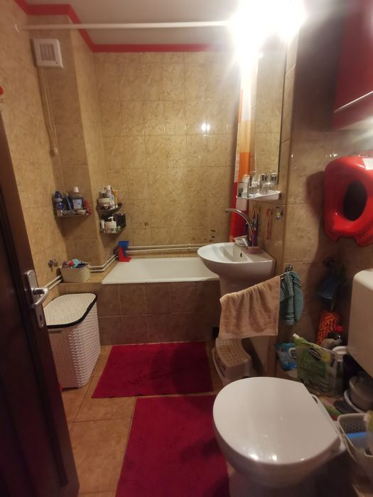 Apartament 3 camere