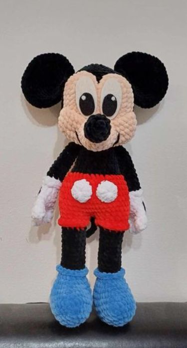 Ръчно плетени играчки