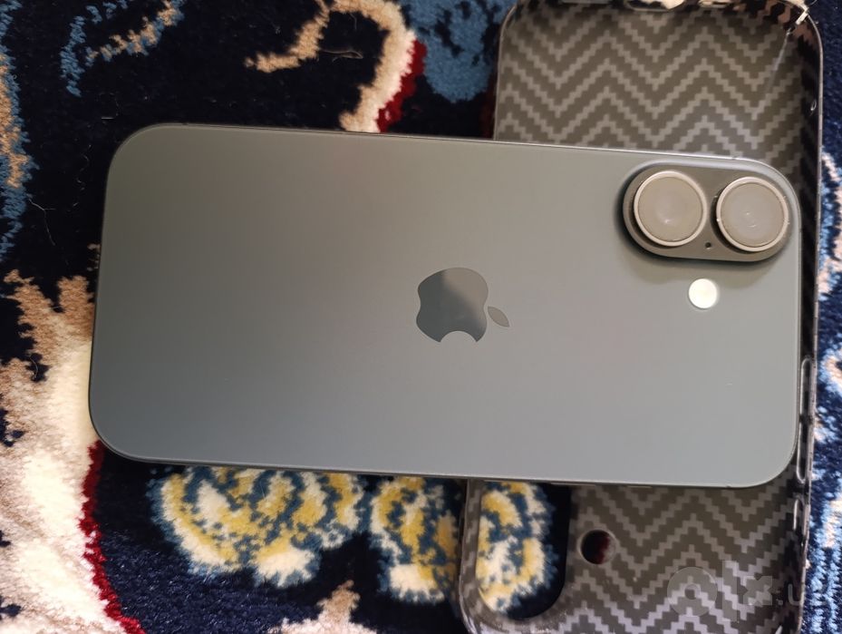 Iphone 17.  256gb.