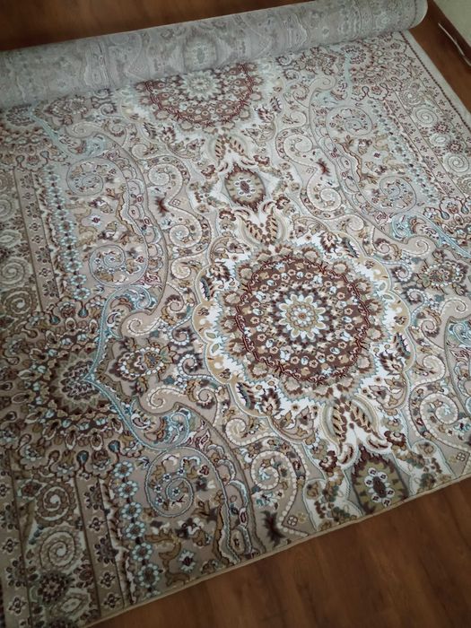 Ковер новый 4,30*2,00, шелк