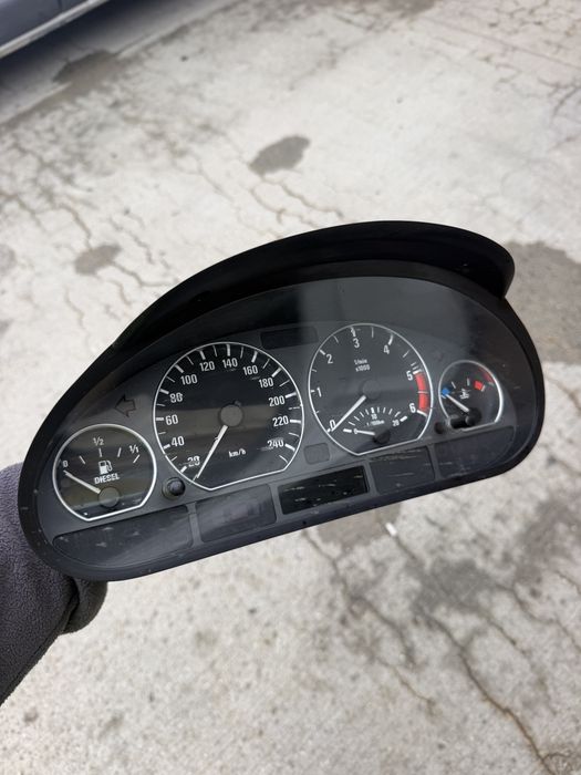 Navigatie BMW E46 / E39 / E53 Ceasuri bord