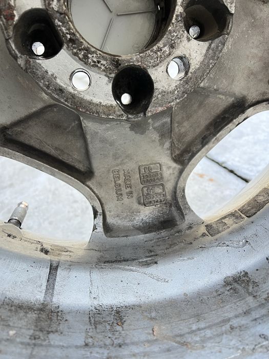 В продаже Диски оригинал