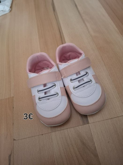 Бебешки буйки и обувки