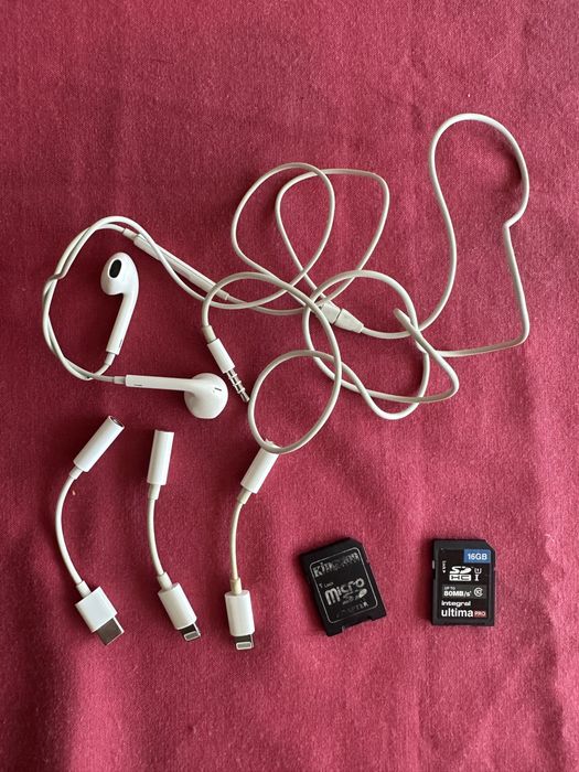 Оригинални слушалки за айфон