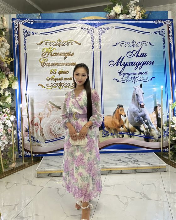 Женское платья вечерьнее