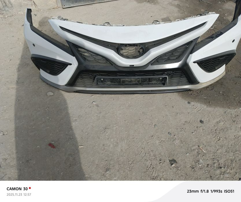 Бампера camry 75 se