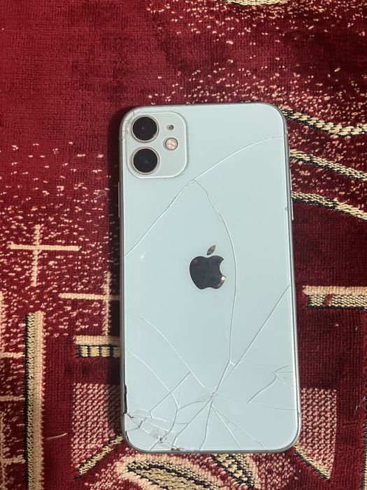 Продам iPhone 11/128gb