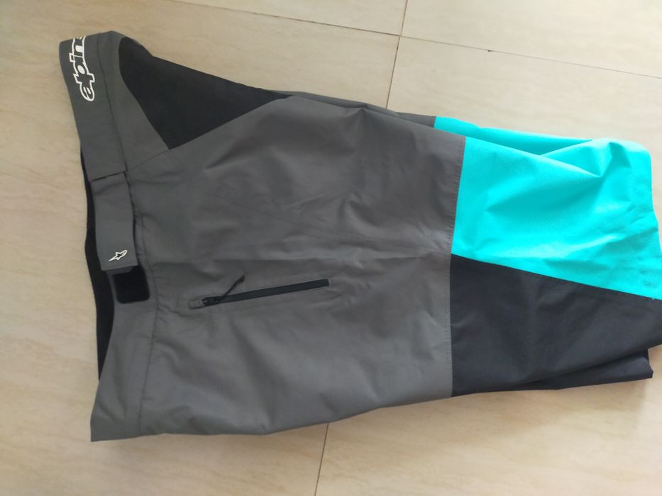 Vând pantaloni bike ALPINE STAR mărimea 34