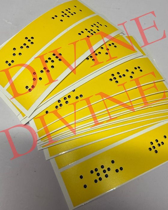 Тактильная табличка с текстом Брайля Оптом