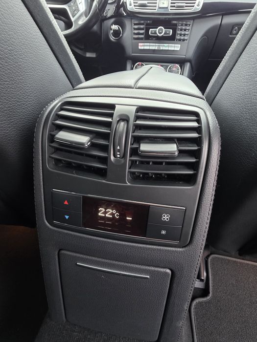 Mercedes CLS AMG H.K TRAPA 4X4 180K KM  reali