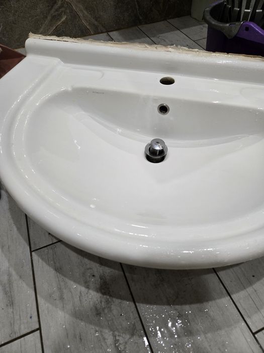 Мивка за баня,тоалетна