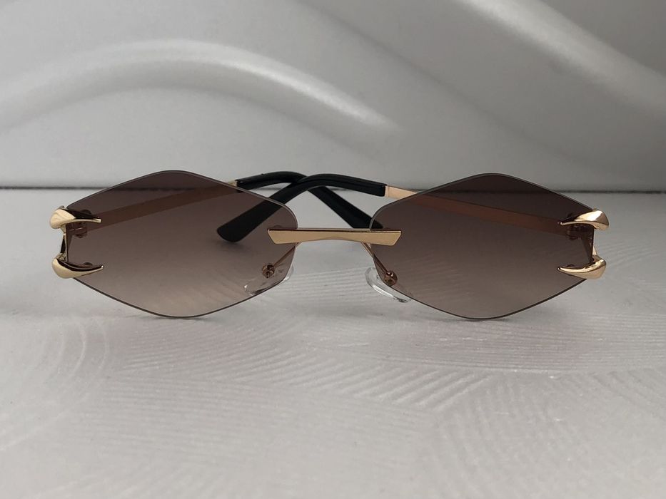 Топ модел дамски слънчеви очила