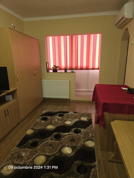 Garsoniera de inchiriat