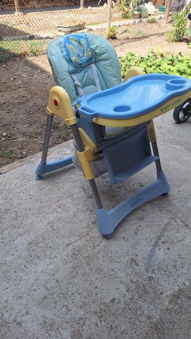 Детска количка и столче