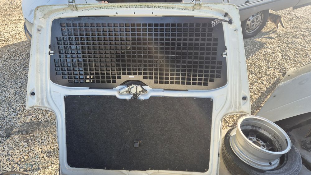 Оригинален Багажник/Задна Врата за VW Транспортер Т5 2003- 2009г