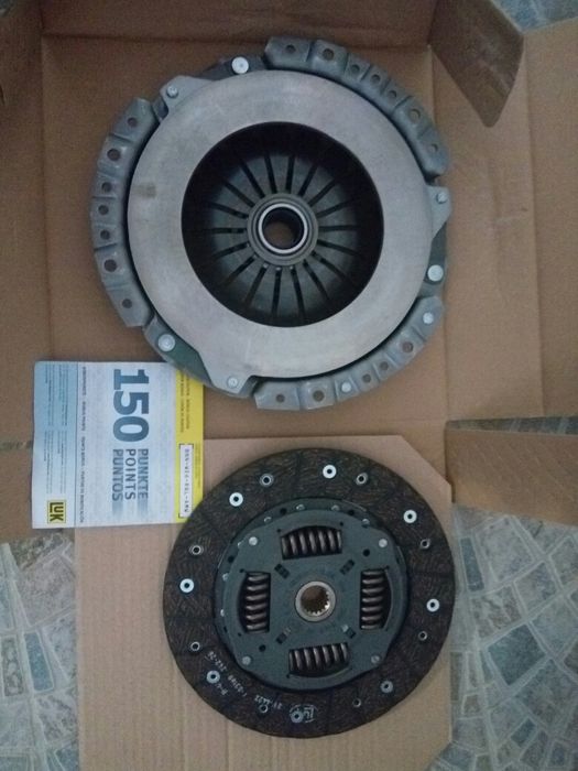 комплект съединител LuK пежо и ситроен