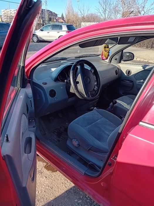 Vând Chevrolet Kalos