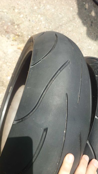 Set 180 55 17.  120 70 17 michelin pilot power 2ct