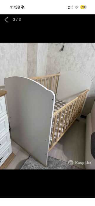 Продам кроватку детскую