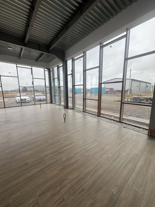 Spatii comerciale de inchiriat Horodnic de Sus