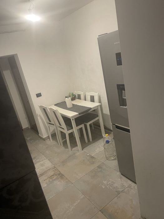 vând apartament 2 camere/spatiu com CENTRU zona 0 LOC PARCARE ratecred