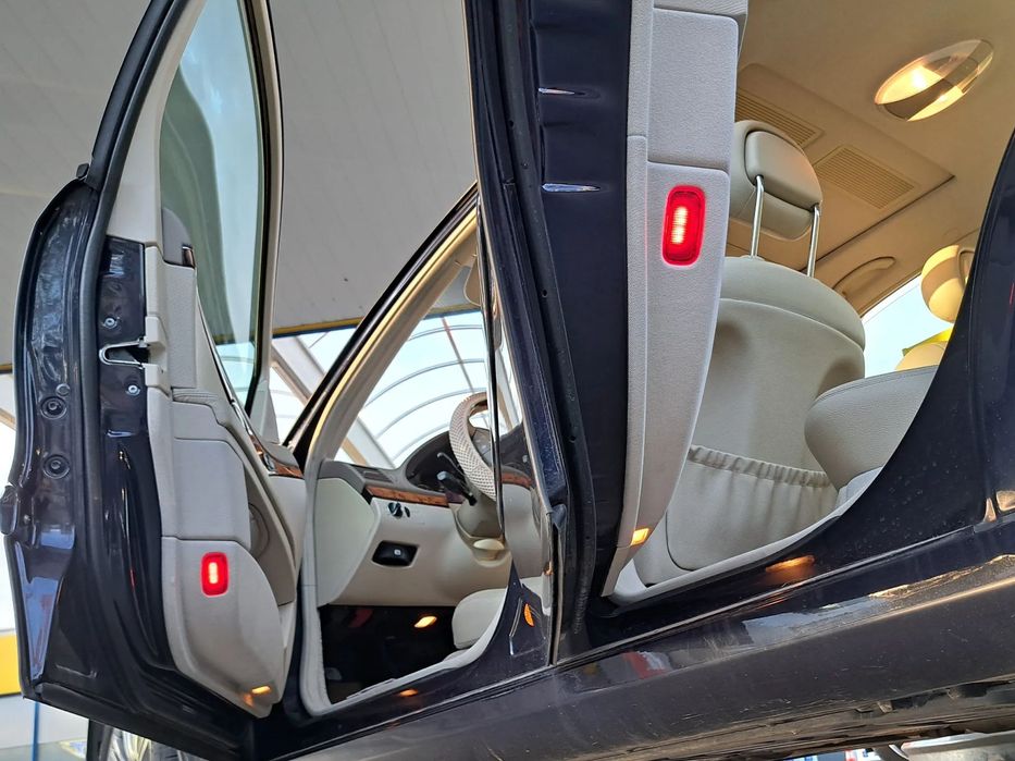 Mercedes-Benz E 200 W211 Kompressor Elegance