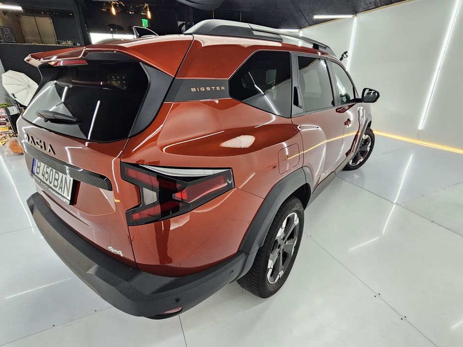 Dacia Bigster 4x4 mild-hybrid cu posibilitate de predare leasing
