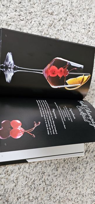 Cocktailuri cu vin -144 pag