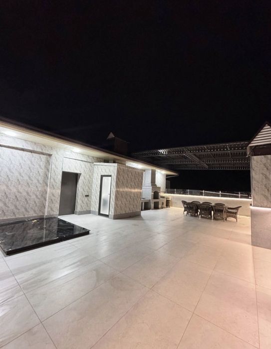 3-комнатная квартира с террасой в новостройке, Юнусабад