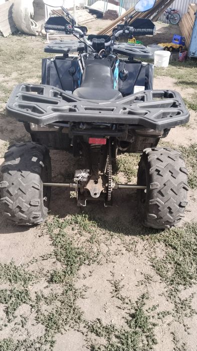Продаю квадрацикл 250 кубовый