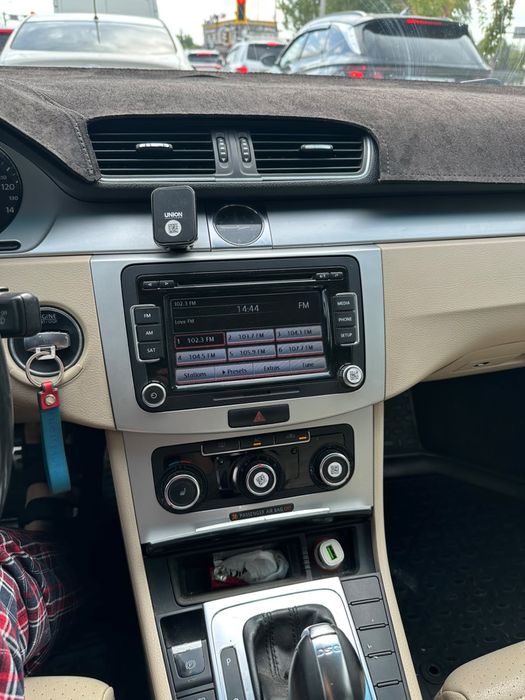 Магнитафон VW Passat CC