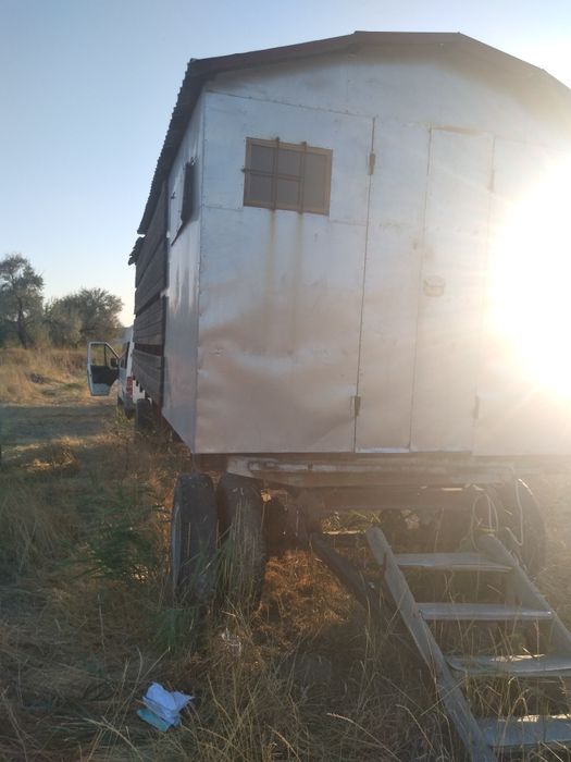 Пчелоприцеп на 80 семей