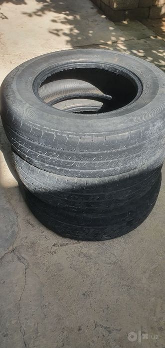 225/75/16c LASSA