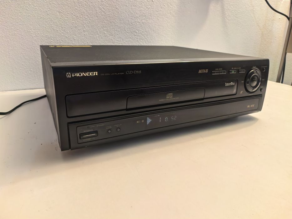 CD Pioneer CLD D515 Laser Disc video disc
