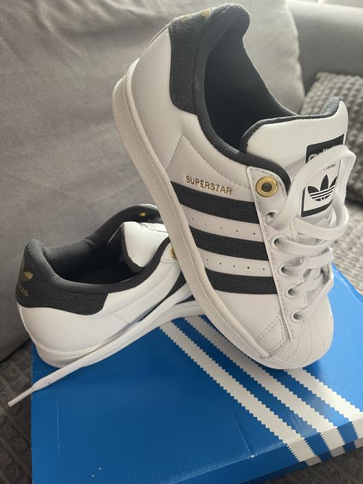 Adidas Superstar