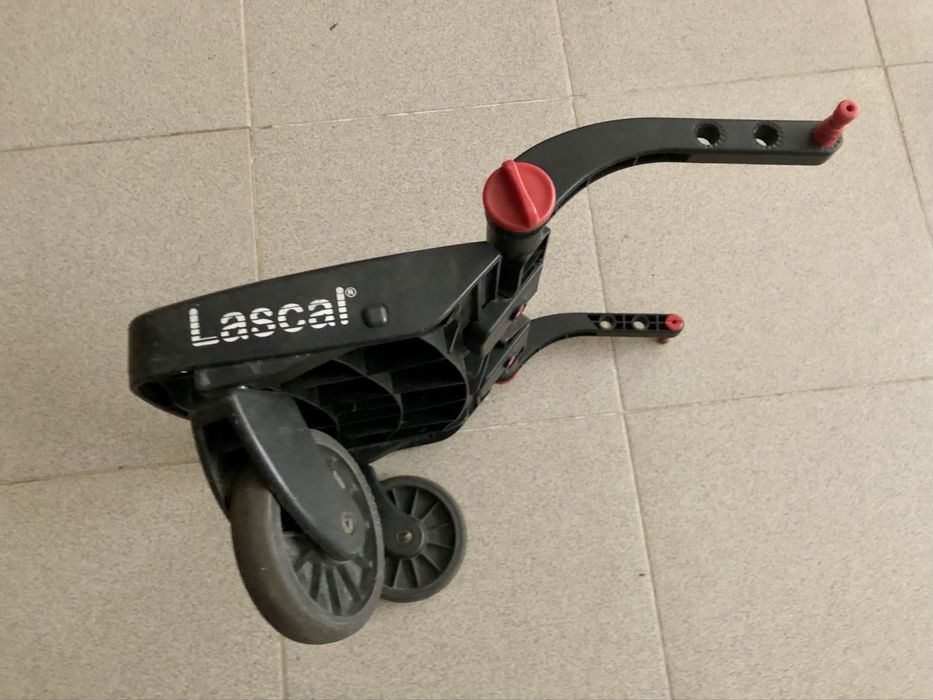 Lascal Buggy Board mini Red степенка за бебешка количка за второ дете