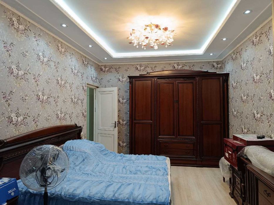 Продаётся Квартира / Спецплан  Адрес: Дружба народов