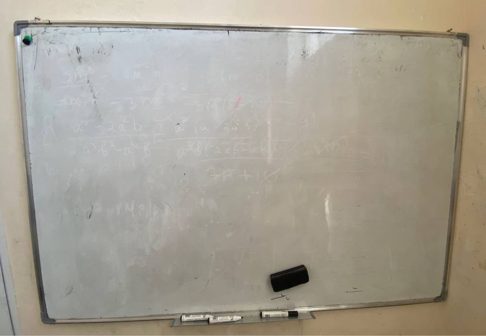 Продаётся парты, стулья и доска для учебного центра