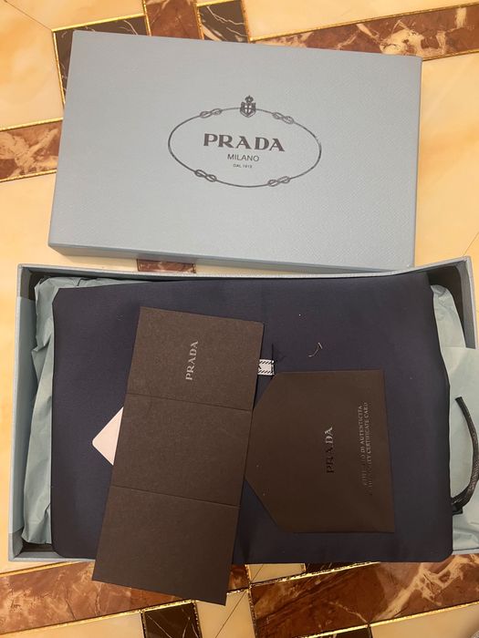 Кроссовки новые под Prada