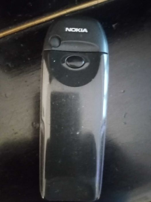 Vând telefon mobil Nokia6310i