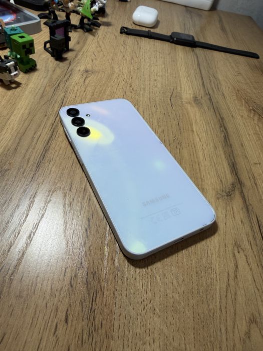Продам Samsung A15
